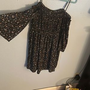 Medium black cute dress